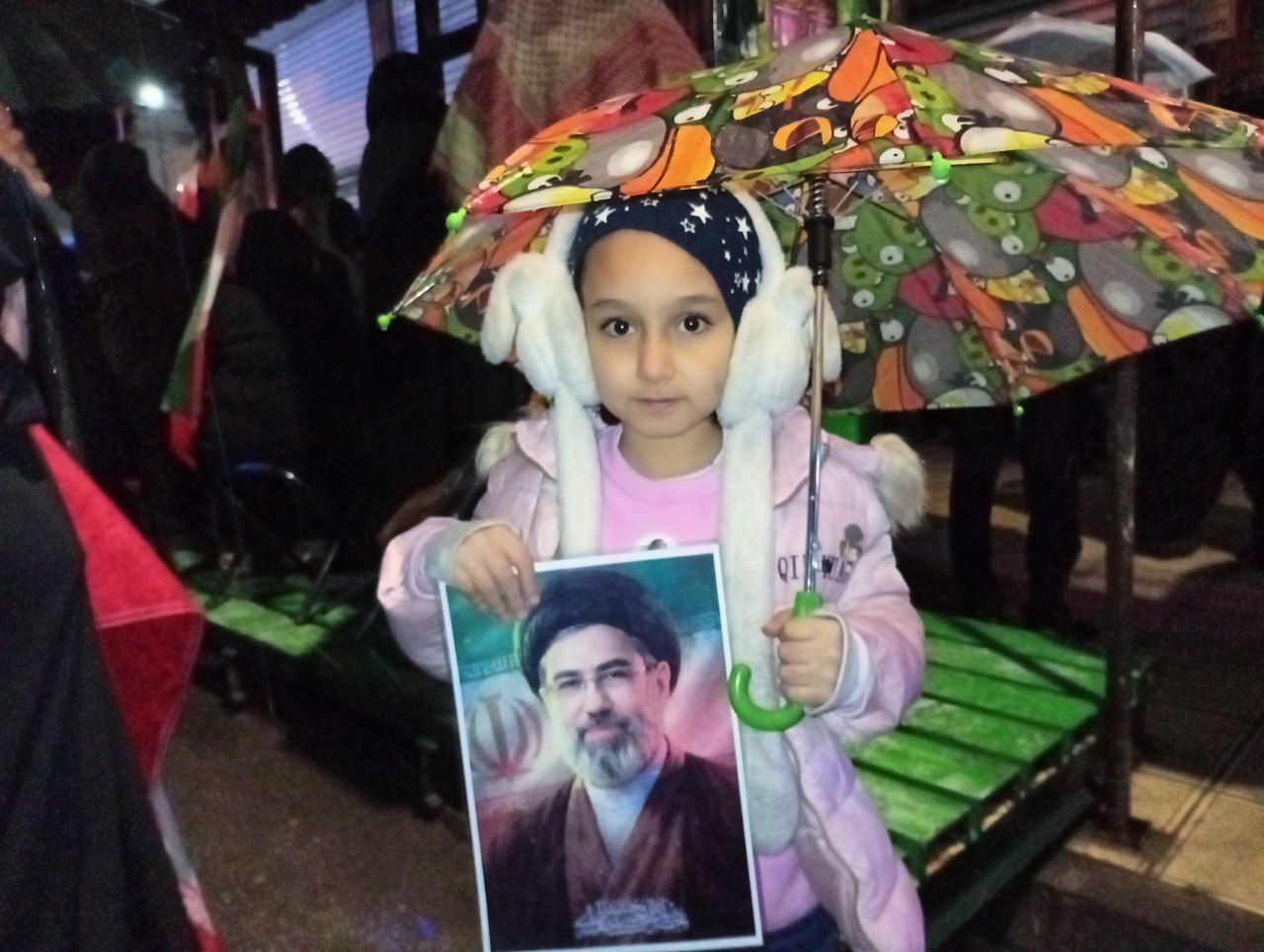 حضور پررنگ کودکان و نوجوان در تجمعات شبانه 