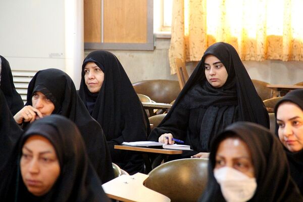 برگزاری برنامه روشنگری به مناسبت دهه بصیرت 