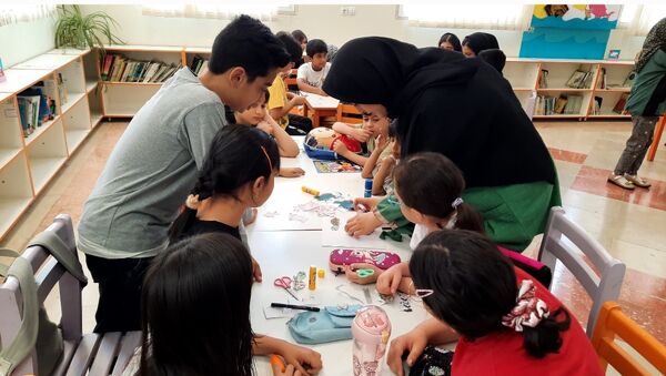 هم‌نشینی اعضای مراکز کانون پرورش فکری کودکان و نوجوانان در مشهد