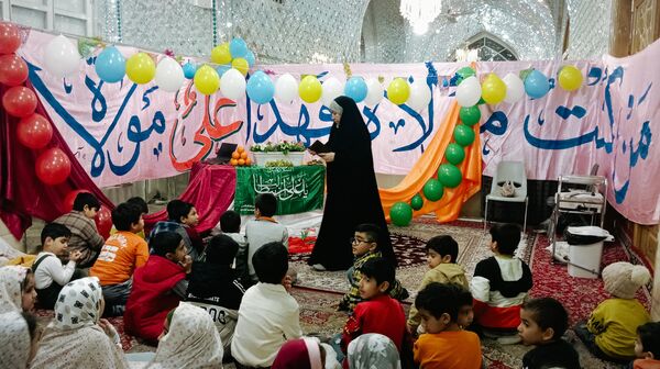 اجرای برنامه شاد برای کودکان در شهرستان کاشمر 