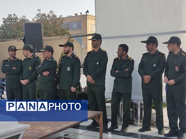 ویژه برنامه میهمانی لاله‌ها در آرامگاه شهید مدرس