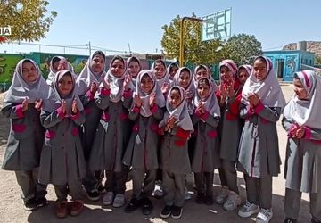 شادی در پاییز خزان