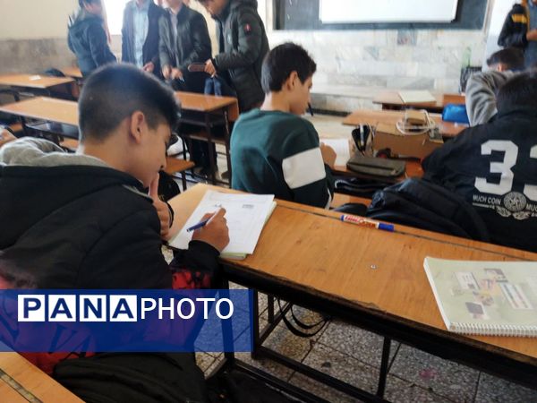 برگزاری امتحانات نوبت اول در دبیرستان نمونه دانش کاشمر