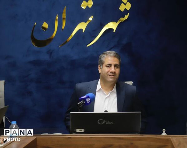 نشست صمیمانه مدیرکل آموزش و پرورش شهر تهران با دانش‌آموز خبرنگاران منتخب پانا به مناسبت روز خبرنگار