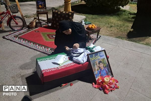 هفتاد و چهارمین شب همبستگی و اتحاد در میدان نماز شهرری 