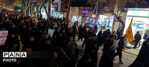 سوگواری مردم بجنورد در هفتین  شب شهادت امام شهیدشان