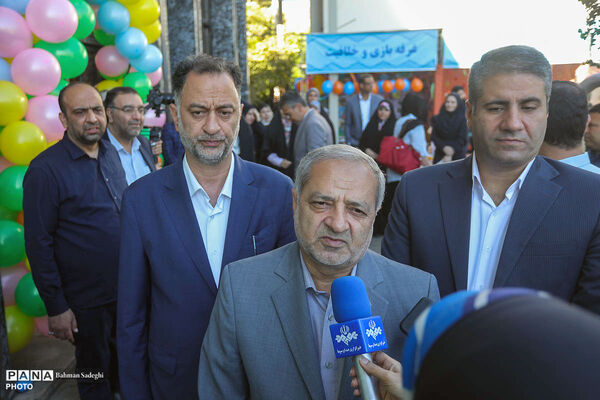 آیین جشن غنچه‌ها
