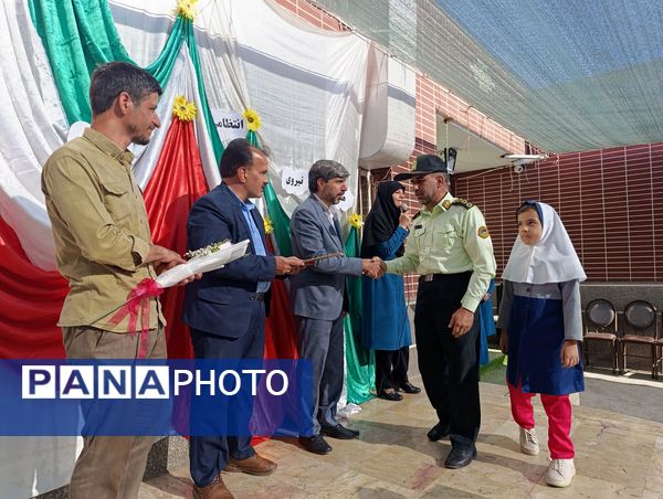 تقدیر از مدافعان نظم و امنیت  