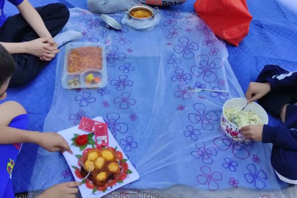  ناهار وحدت موج همدلی و صمیمیت