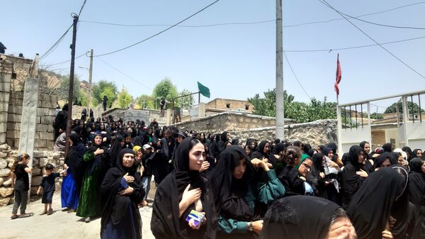 عزاداران حسینی، خیابان‌ها را غرق لبیک یا حسین کردند