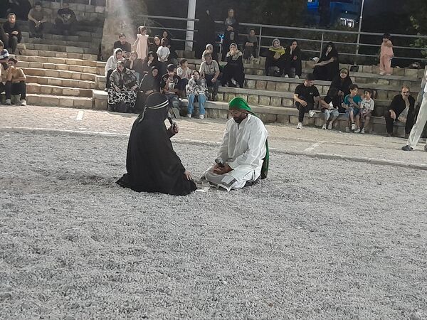 تعزیه‌خوانی گروه محبان الحسین در میدانگاه بوستان کوهسنگی