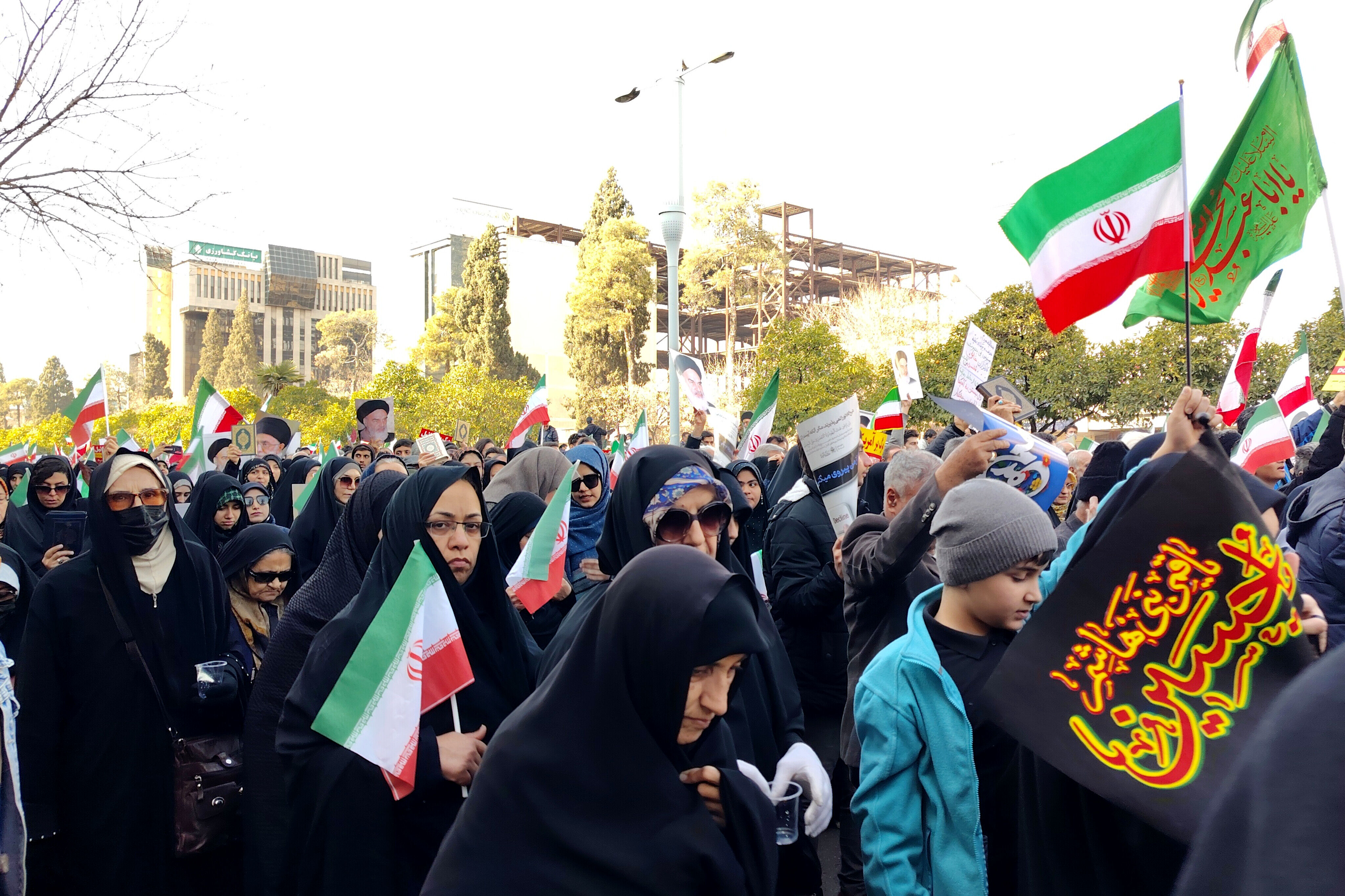 حضور پرشور شیرازی‌ها در محکومیت حوادث تروریستی اخیر