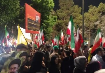 تسلیم آمریکا نمی شویم
