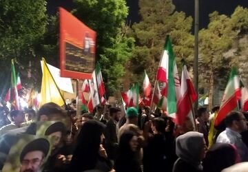 تسلیم آمریکا نمی شویم