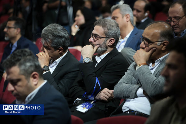  همایش همدلی برای ایران ماهر 