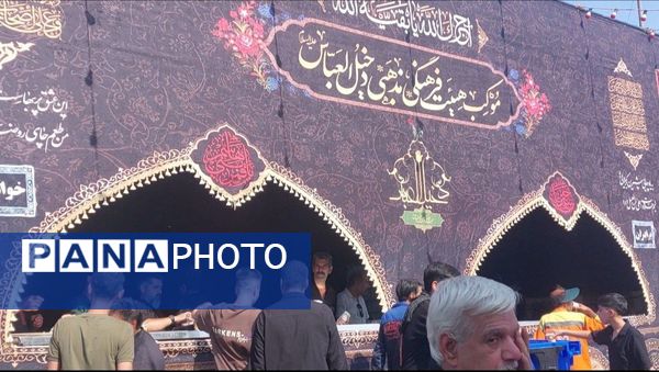 جلوه‌هایی از حرکت نمادین کاروان اسرای کربلا در قم