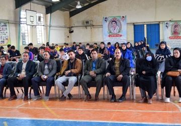 مسابقات داژبال دانش‌آموزی در سالن شهید فضل اله چغلوند بیرانوند برگزار گردید