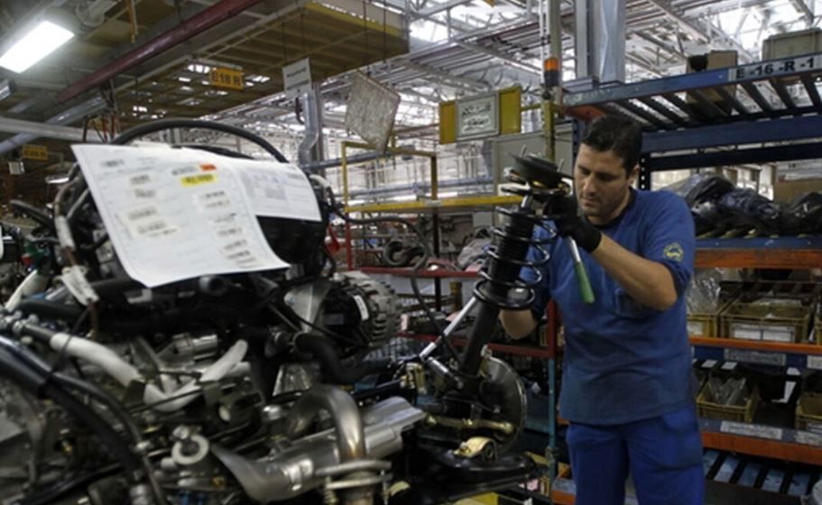 وزارت آموزش و پرورش به توسعه هنرستان‌ها در استان‌های صنعتی کشور توجه جدی داشته باشد