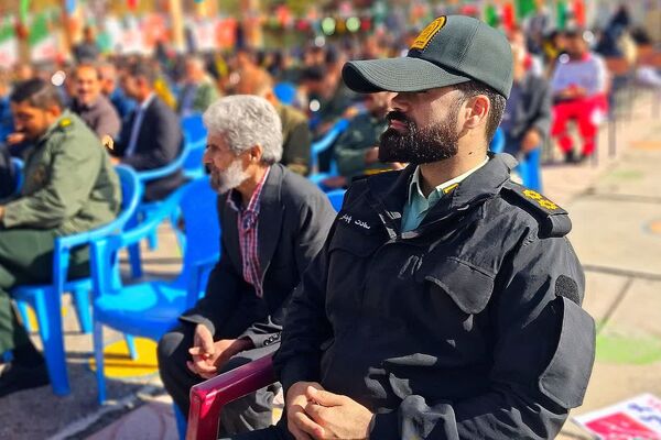 طنین زنگ انقلاب در مدرسه فرزانگان شهرستان باشت