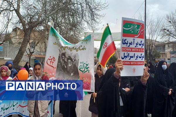 ۲۲بهمن تجلی شور، هیجان، ایستادگی و وطن دوستی در رودهن