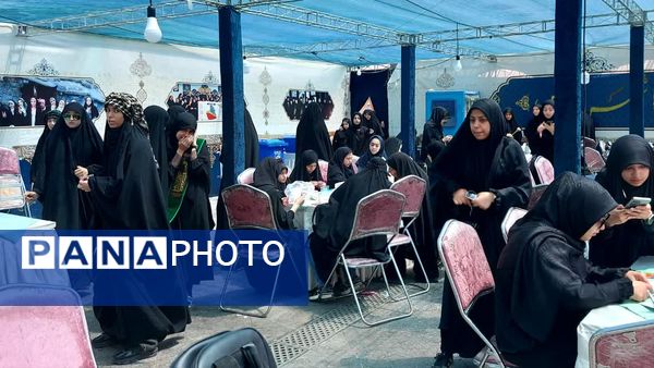 خدمت رسانی موکب سوغات و هنر دختران نوجوان مشهدی 