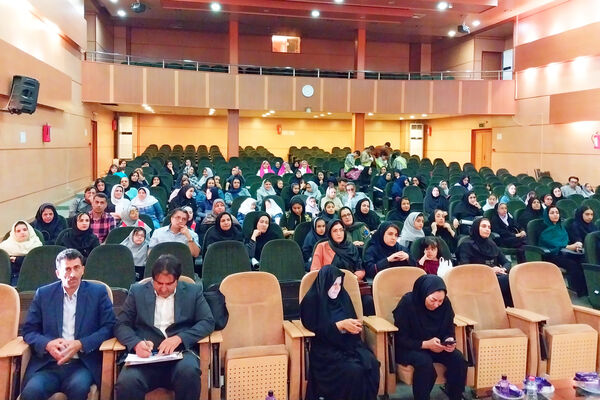سفیران سلامت دانش‌آموزی رابط انتقال مفاهیم بهداشتی