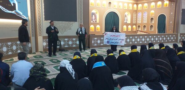 آشنایی دانش‌آموزان شمال شرق کشور با تاریخ دفاع مقدس