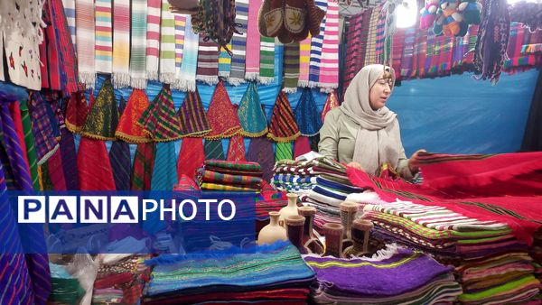 جشنواره بزرگ ویژه شب یلدا در قلب شهر بندرعباس