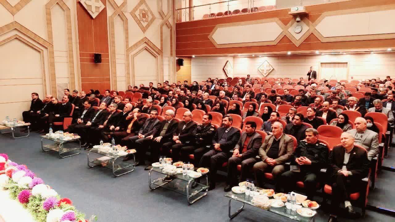 کمبود گاز نداریم؛ بهینه سازی و مصرف گاز ما صحیح نیست