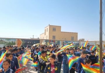 روز جهانی کودک؛ روز تجلیل از آینده سازان کوچک در مروست