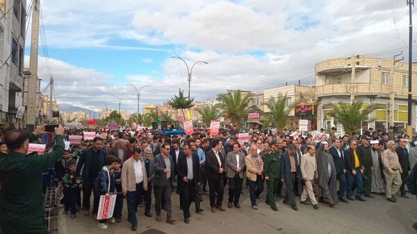 راهپیمایی روز 13 آبان در طارم