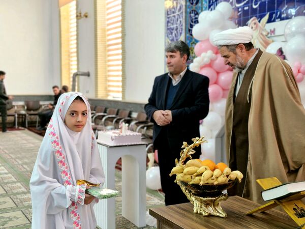 جشن عبادت کلاس سومی‌های تیکمه‌داش