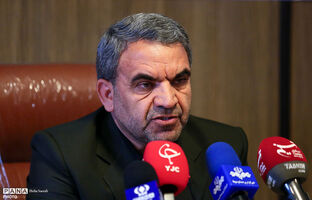 مدرسه، خط مقدم انقلاب اسلامی است/ تاکید رهبر شهید انقلاب اسلامی بر ارتقای جایگاه، منزلت و معشیت معلمان