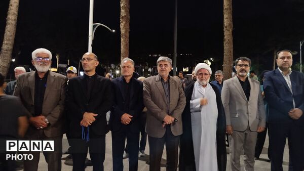 اجتماعات شبانه مردم همزمان با سالروز ورود امام رضا (ع) به نیشابور 