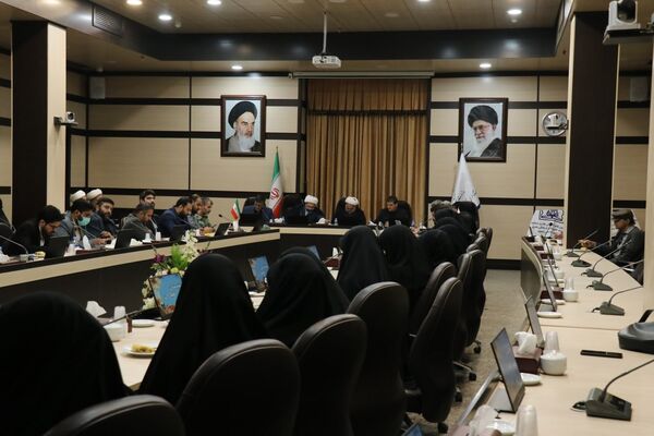 نشست هم‌اندیشی کانون‌های فرهنگی هنری مساجد با حضور معاون فرهنگی اجتماعی استاندار 