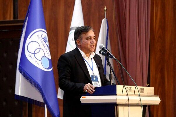 میخ ماندگاری تاجرنیا بر کرسی مدیریت استقلال 