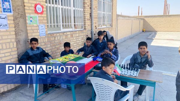 کلنگ‌زنی نمازخانه در مدرسه برکت علیاشهر 