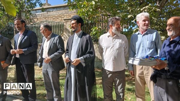 تجلیل از مقام سوم کاراته‌کای تویسرکانی در مسابقات بین‌المللی ترکیش اوپن ترکیه