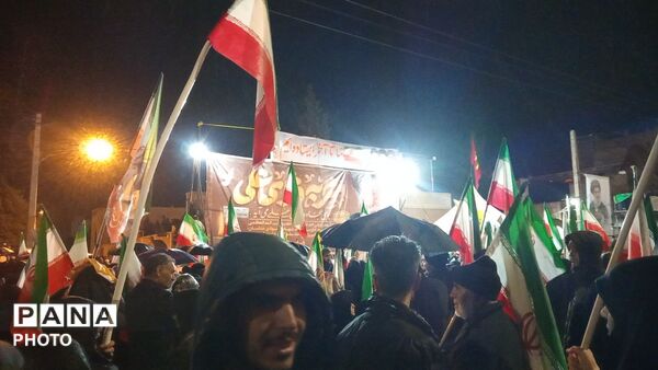باران، صحنه را تماشایی تر کرد 