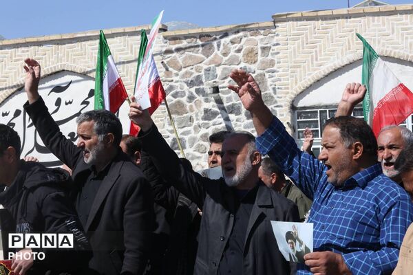 قیام مردم انقلابی شهر کهک قم به خونخواهی رهبر شهید 