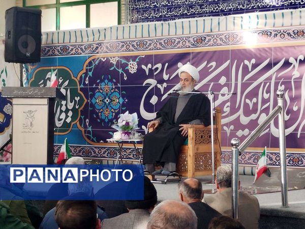 آوای عطر آگین دعای ندبه در گلزار شهدای شهر بن پیچید