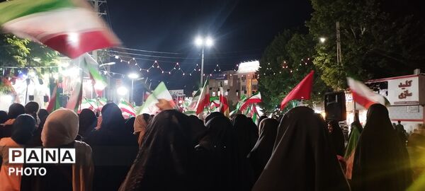 امیریه در هشتاد و هشتمین شبِ همدلی با نجوای امید و همبستگی در سکوتِ شهر غوغا کرد