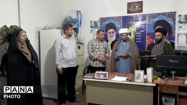 تجلیل از دانش‌آموزان نخبه و فعالان بسیج دانش‌آموزی پاتاوه در دهه امامت و ولایت