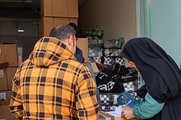 توزیع اقلام ورزشی مدارس دولتی شهریار