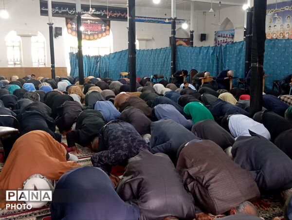 اقامه نماز عید فطر در روستای بلیان کازرون