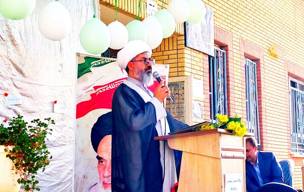 جشن میلاد حضرت زینب در دبیرستان حضرت زینب 