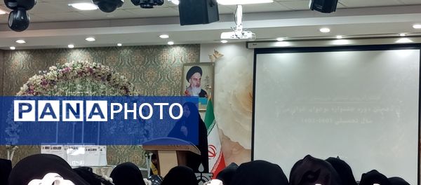 اختتامیه دهمین جشنواره نوجوان خوارزمی در تالار فرهنگیان کاشمر