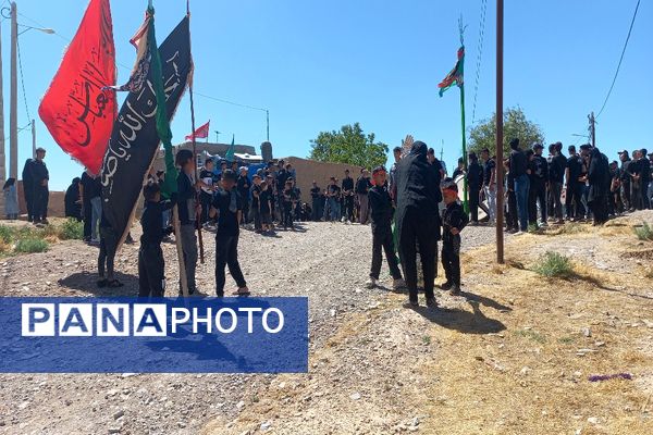 مراسم گرامیداشت تاسوعای حسینی در روستای گزکوه 