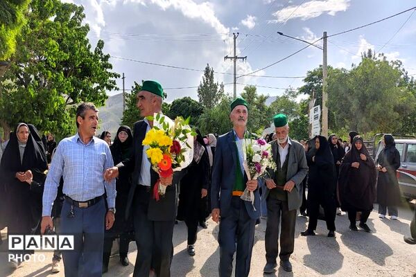 بازگشت حجاج شهربار از مراسم معنوی حج