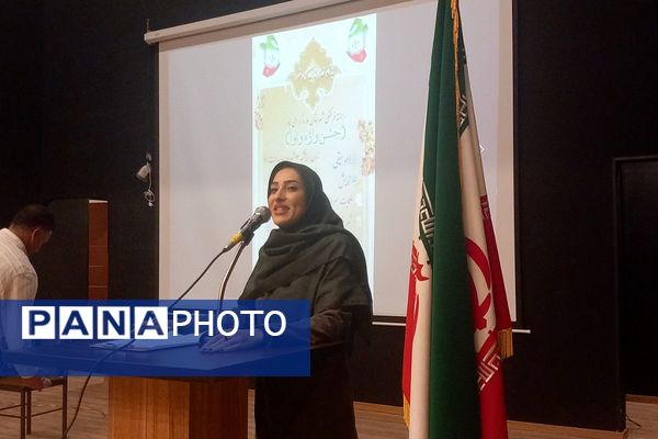 برگزاری جشن واژه و نوا در فرهنگسرای سلمان هراتی ملارد 